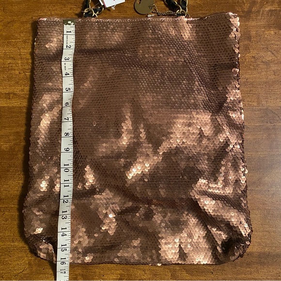 R&Em - Bronze Sequin Tote Bag (NWT - WITH FLAW) - Picture 6 of 10